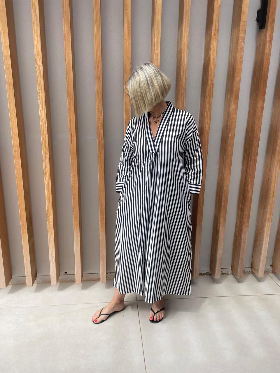 Black & white striped dress - Long