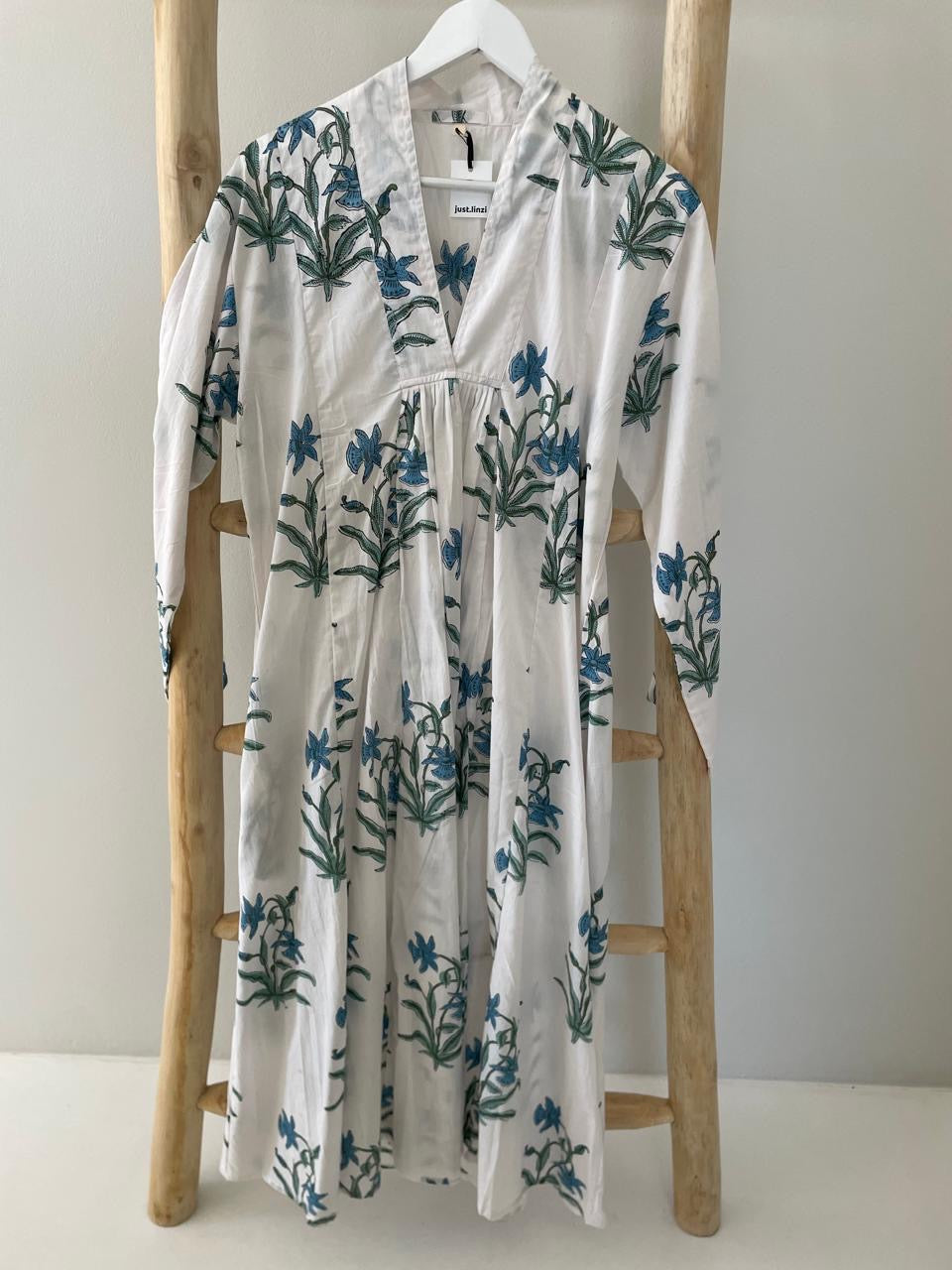 White and blue hibiscus dress