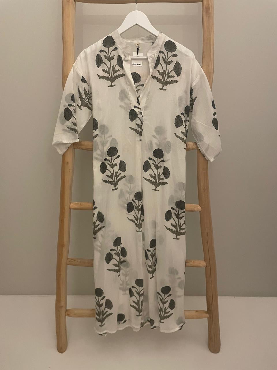 White & grey poppies dress