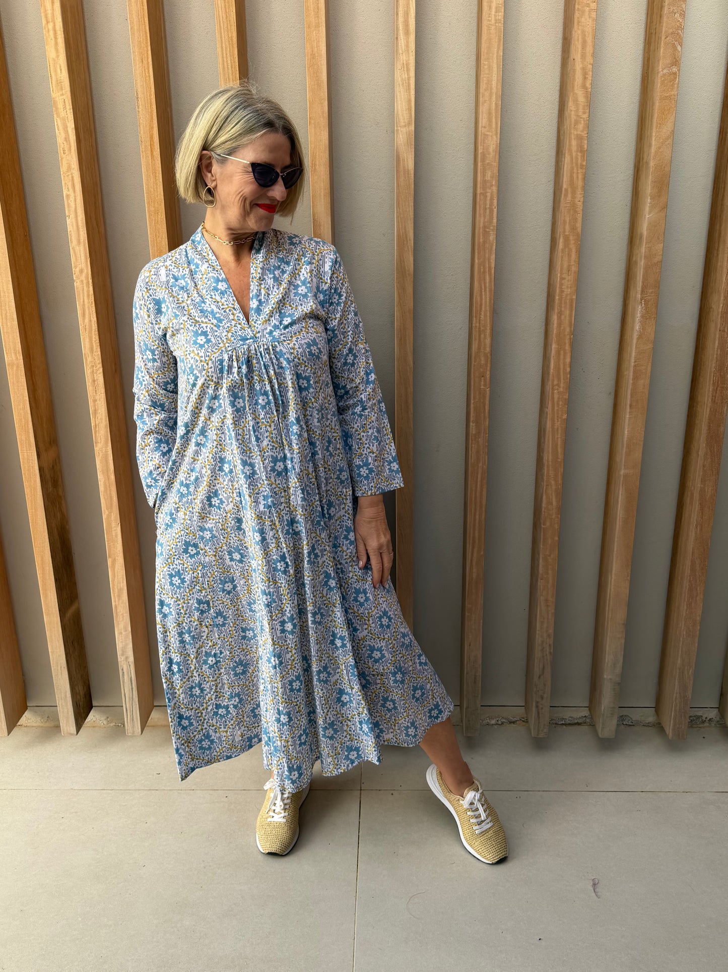 Blue & beige floral pattern dress