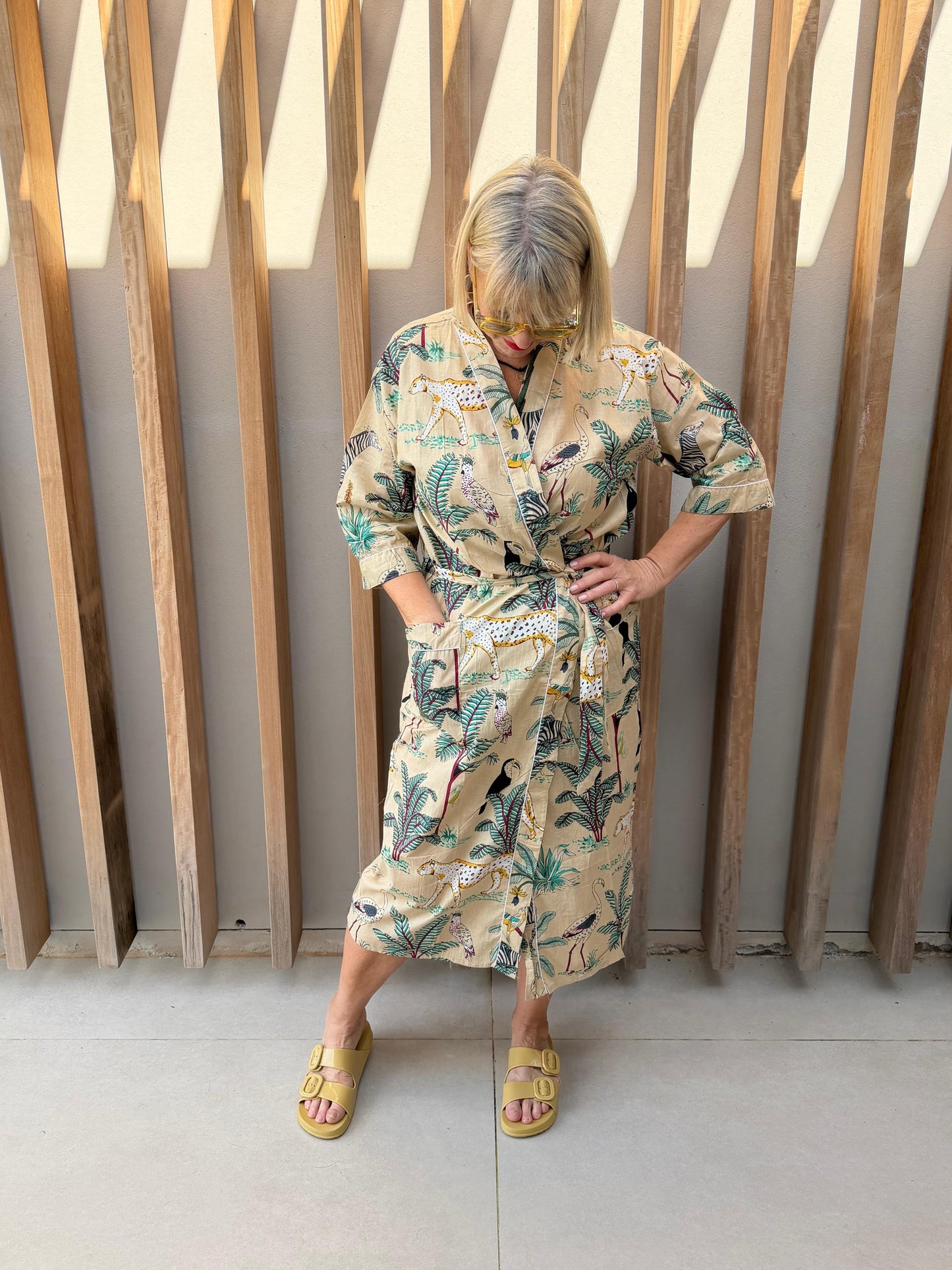 Beige Kimono with animal palm pattern