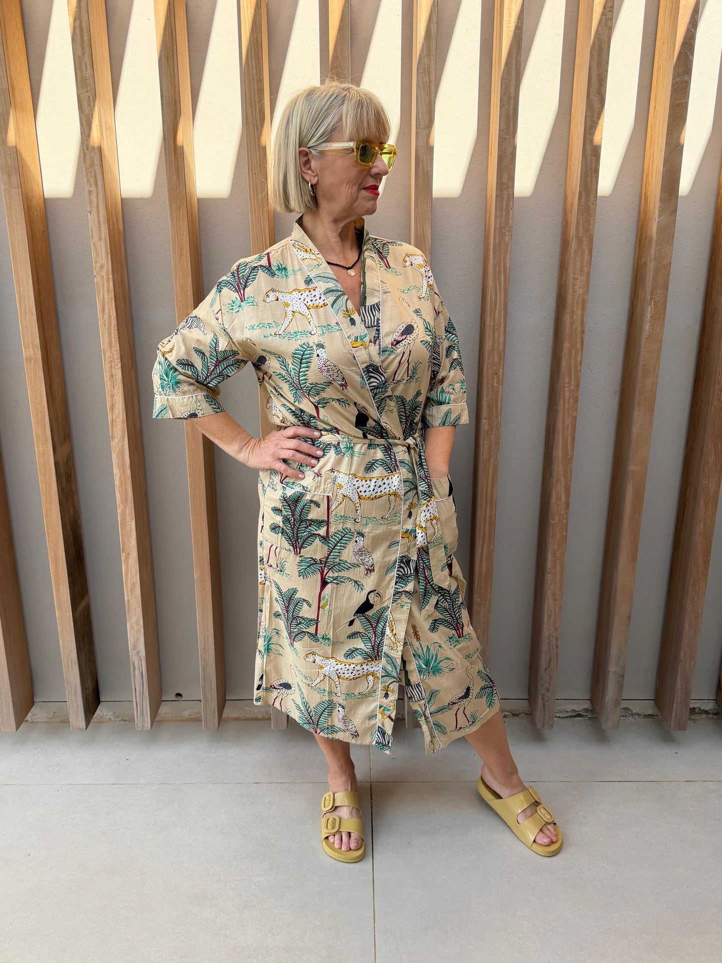 Beige Kimono with animal palm pattern