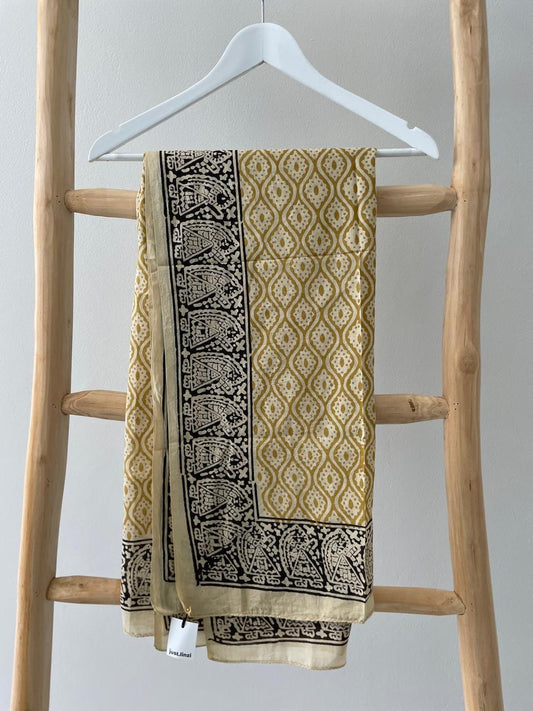 Beige & black geometric Sarong