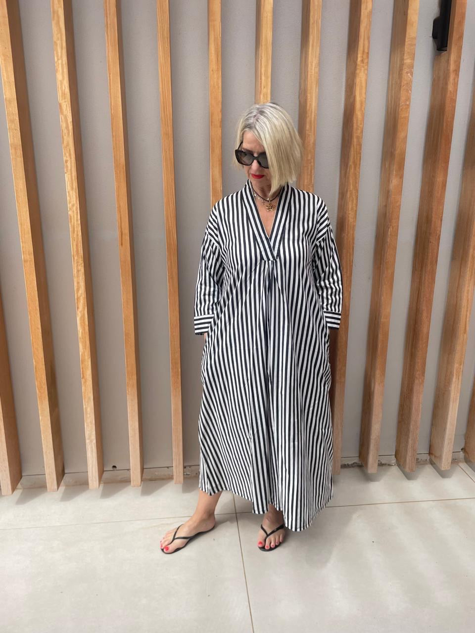 Black & white striped dress - Long