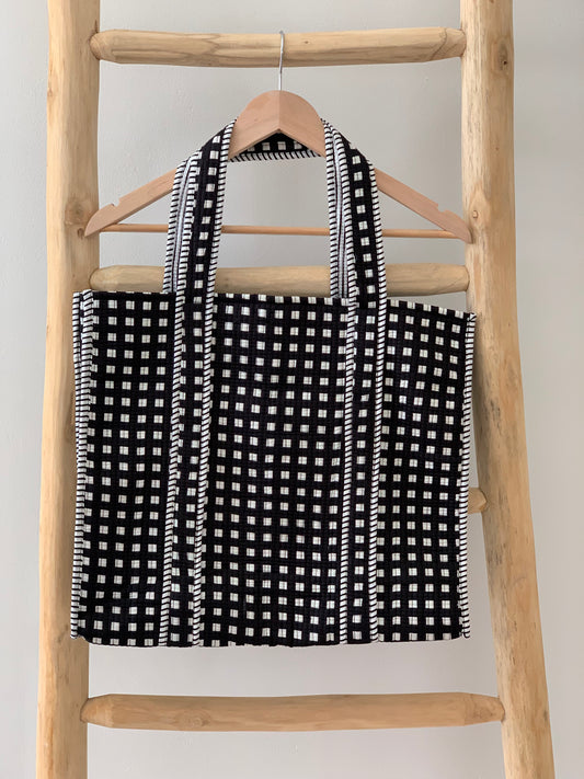 Black & white checked Tote Bag
