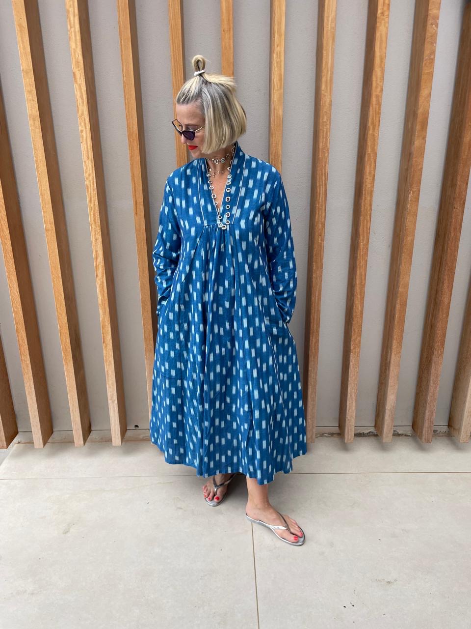 Blue dress with blurred light blue check