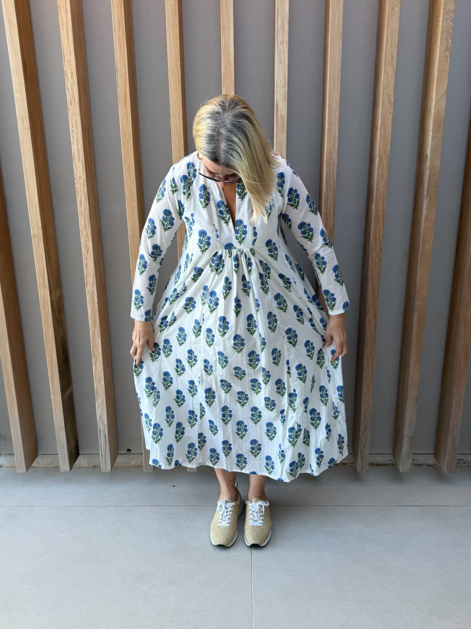 White dress with blue daisies