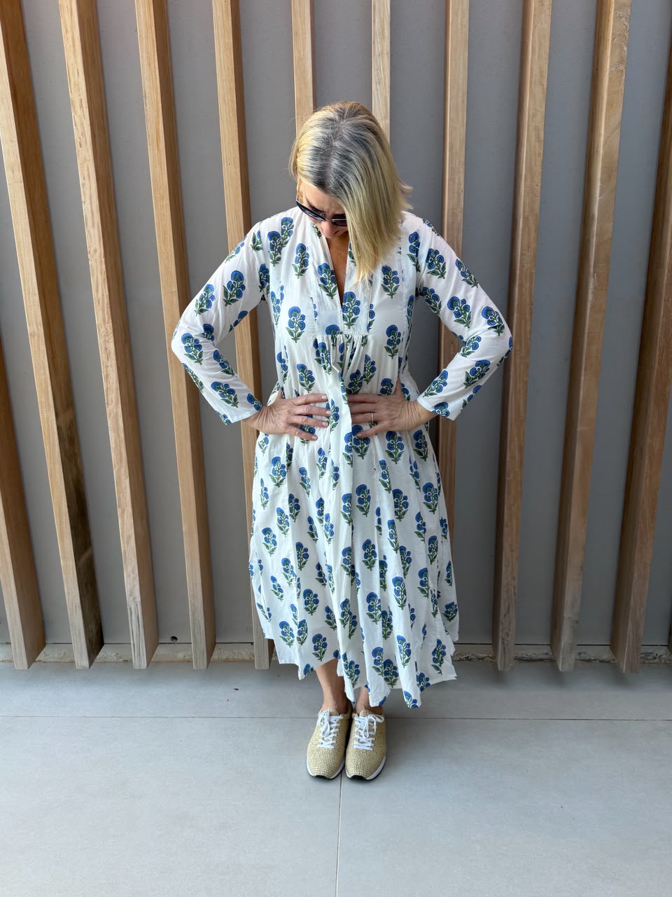 White dress with blue daisies