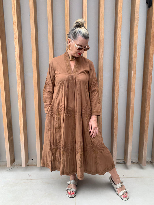 Caramel dress with embroidered palm pattern