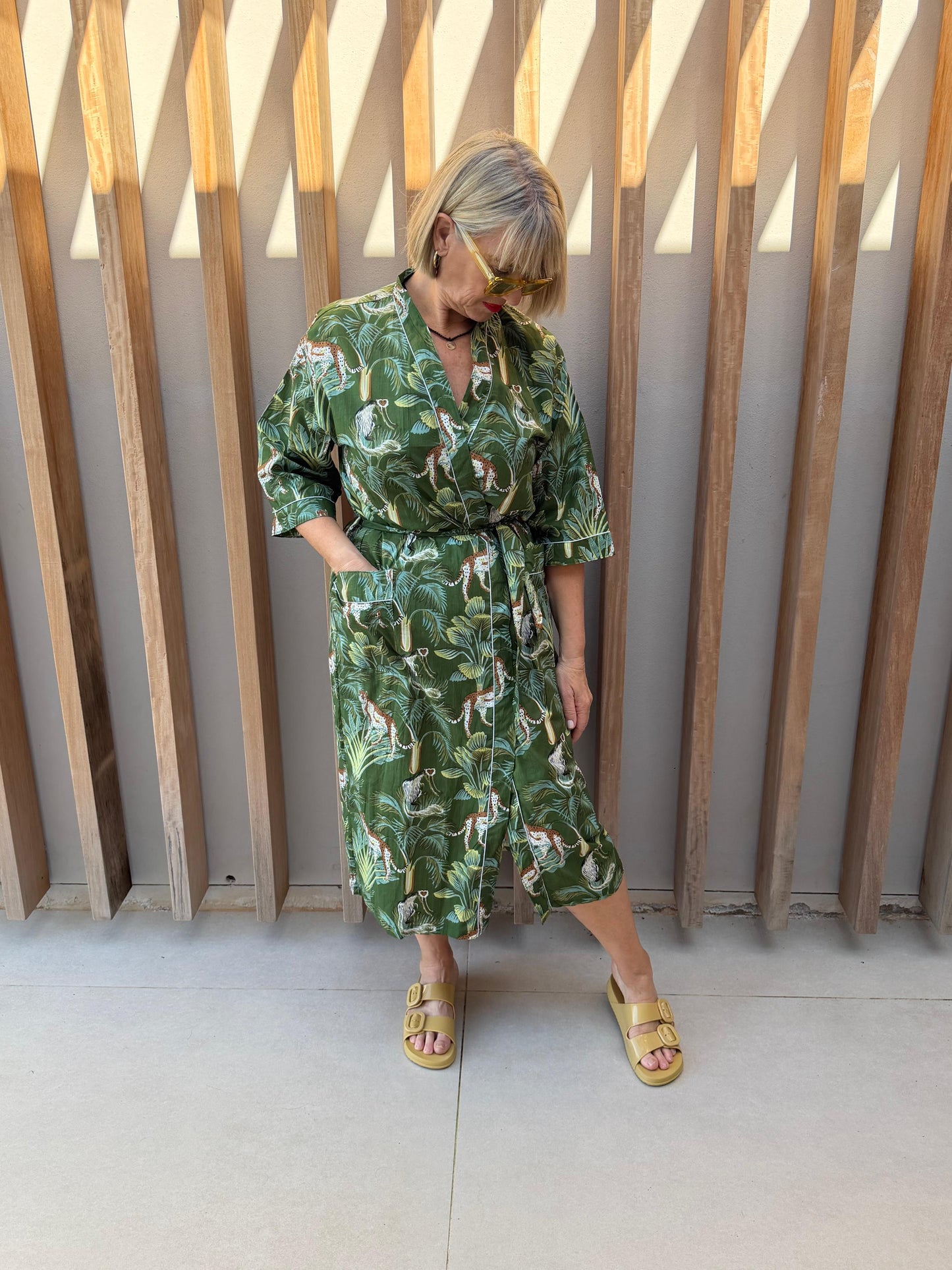 Green Kimono with fan palm pattern