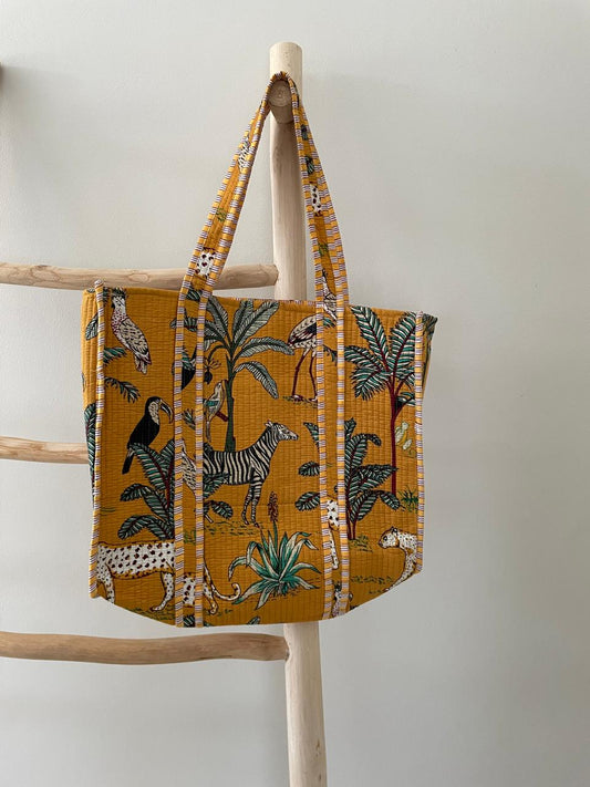 Tote Bag: Orange animal palm