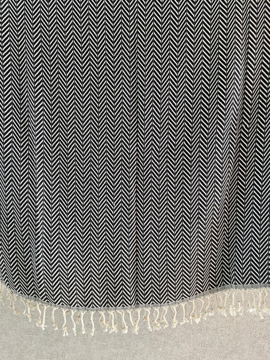 Turkish Towel - black & cream zigzag