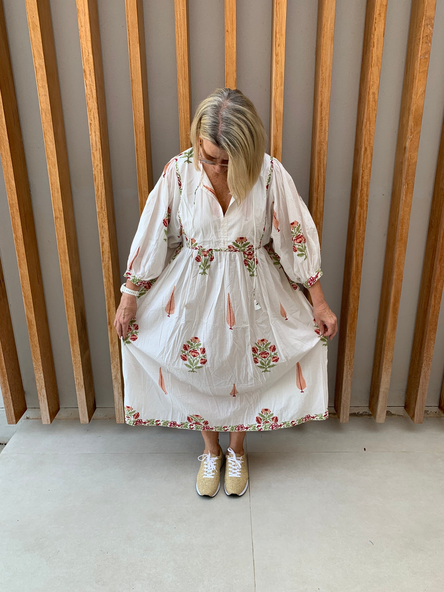 White dress with red daisy & conifer pattern
