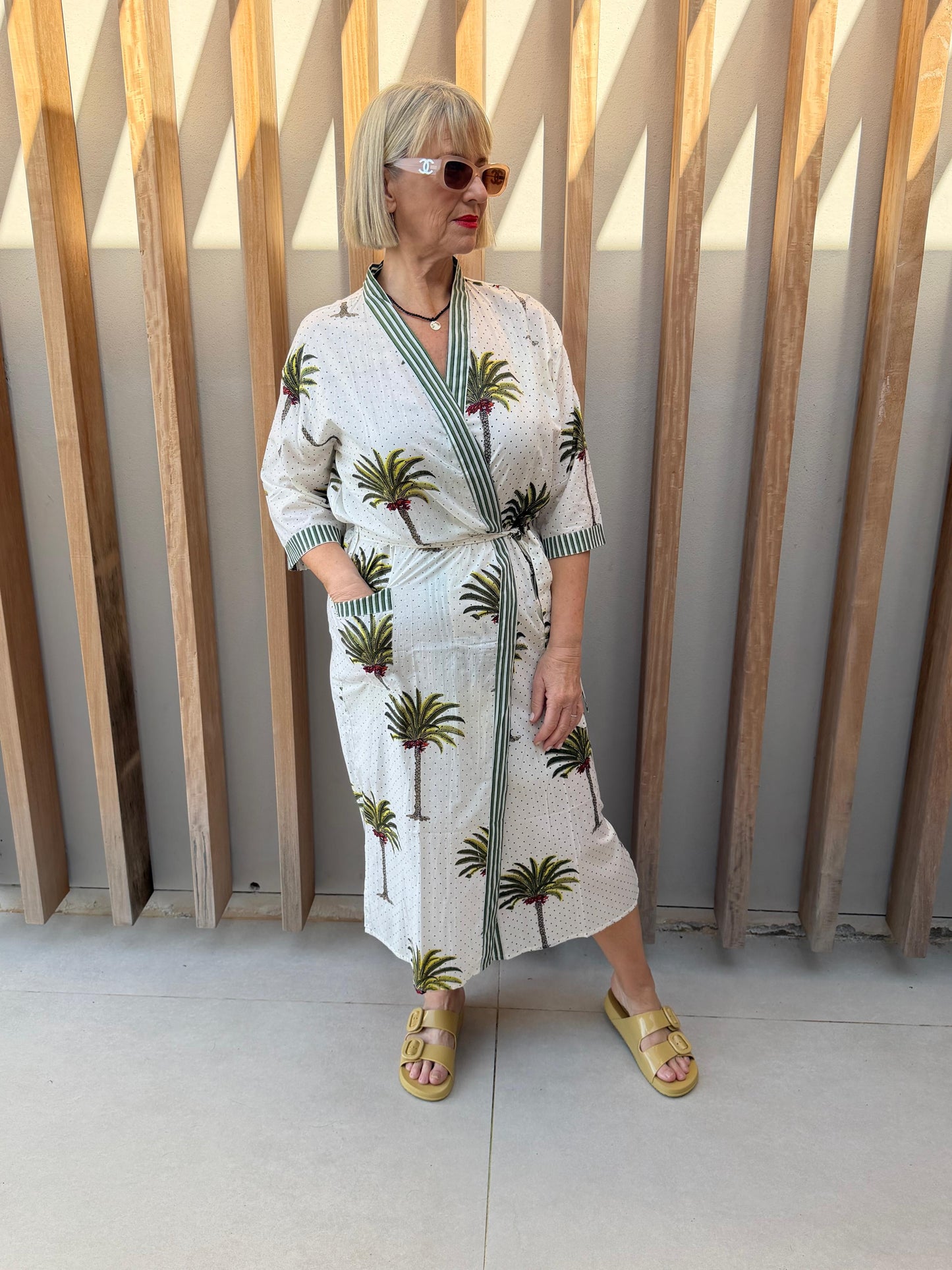 White Kimono with palm pattern