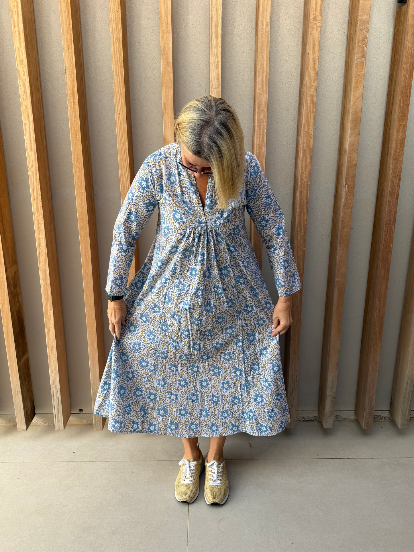 Blue & beige floral pattern dress